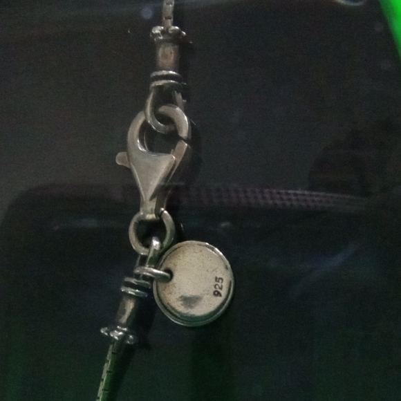 Silpada 925 Silver hammered oval minimalistic necklace and earring Set - Picture 8 of 12